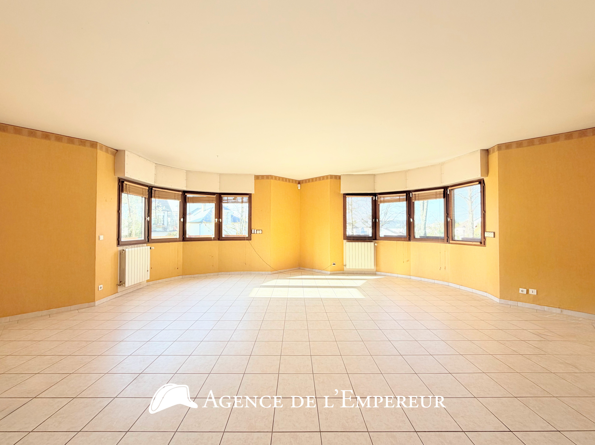 MAISON 7 PIÈCES BUZENVAL - 8