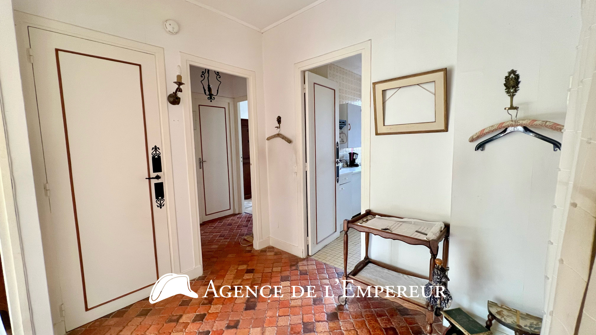 Appartement 3 pièces avec balcon et cheminée. - 8