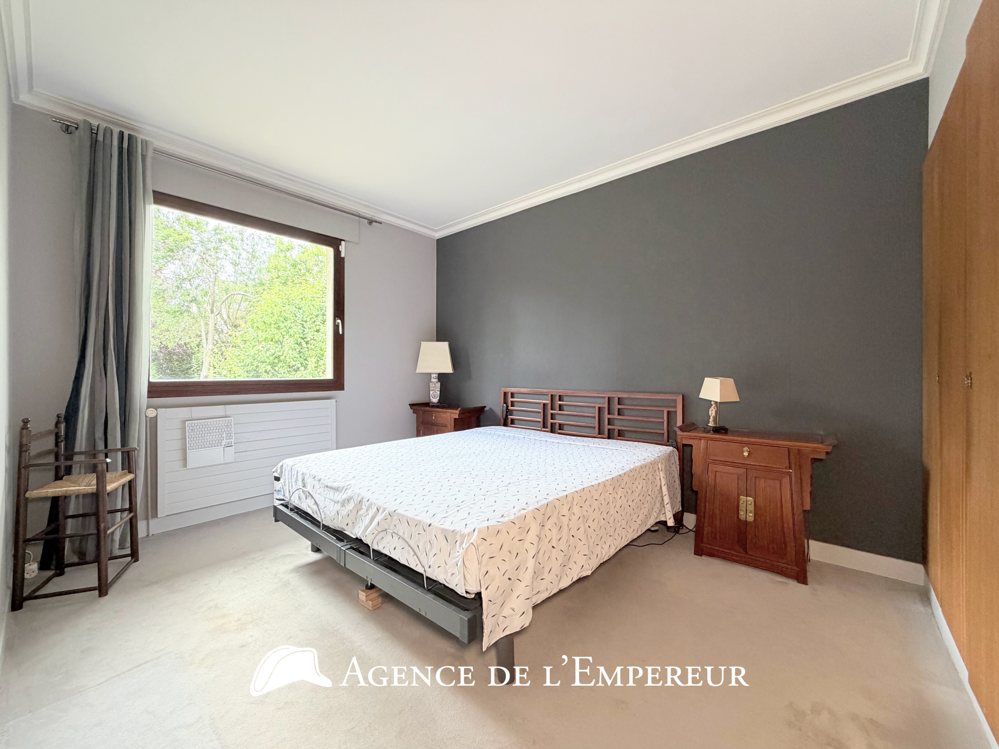 MAISON D'ARCHITECTE — 6 CHAMBRES — PARCELLE 1 190 m2 - 19