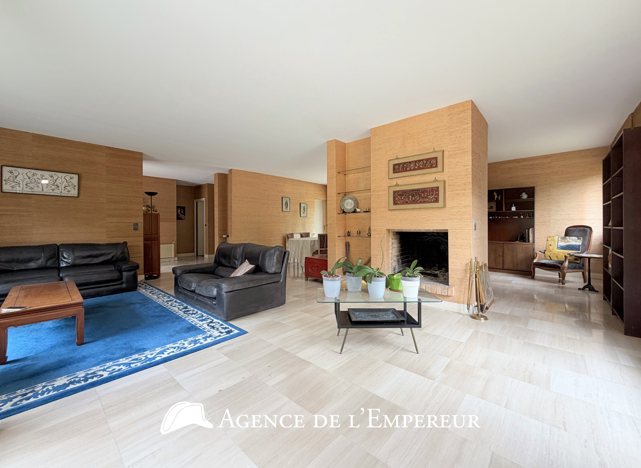 MAISON D'ARCHITECTE — 6 CHAMBRES — PARCELLE 1 190 m2 - 9