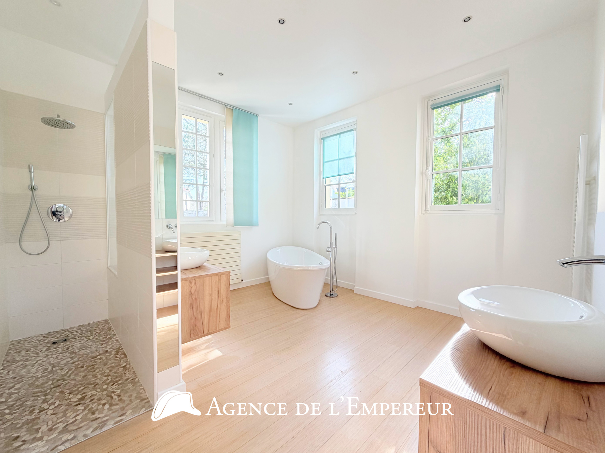 Demeure dans le Parc de la Malmaison, parcelle de 3 000 m2 - 10