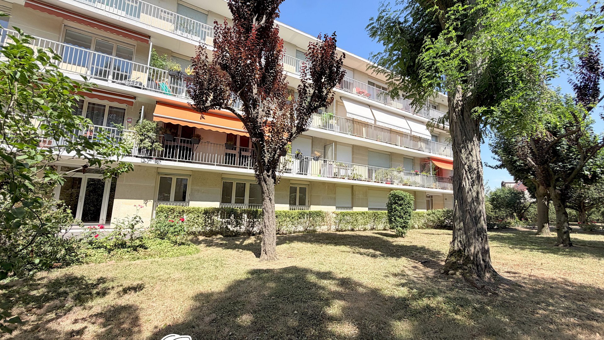 Appartement traversant 5 pièces - Rueil Buzenval - 1