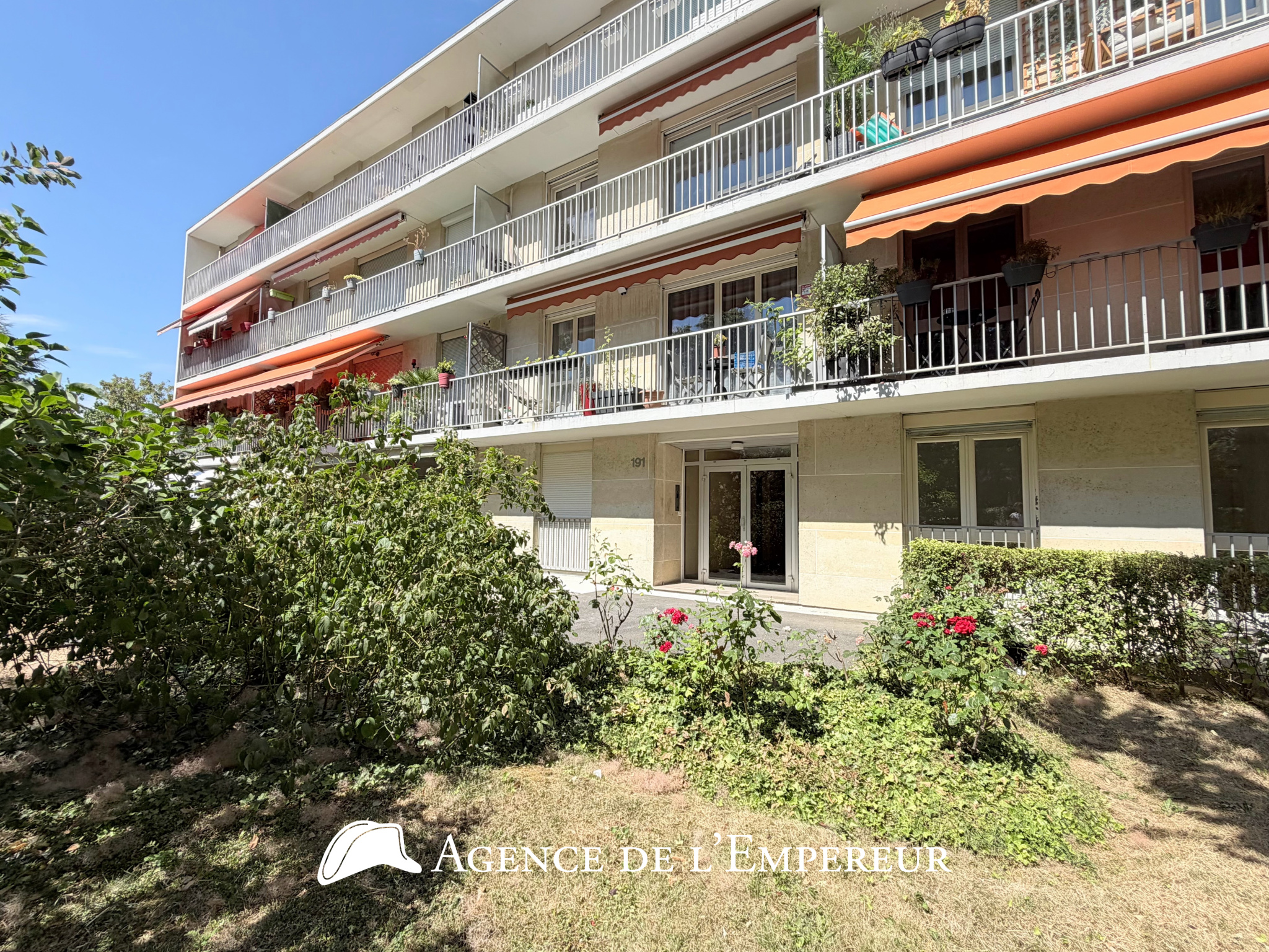 Appartement traversant 5 pièces - Rueil Buzenval - 17