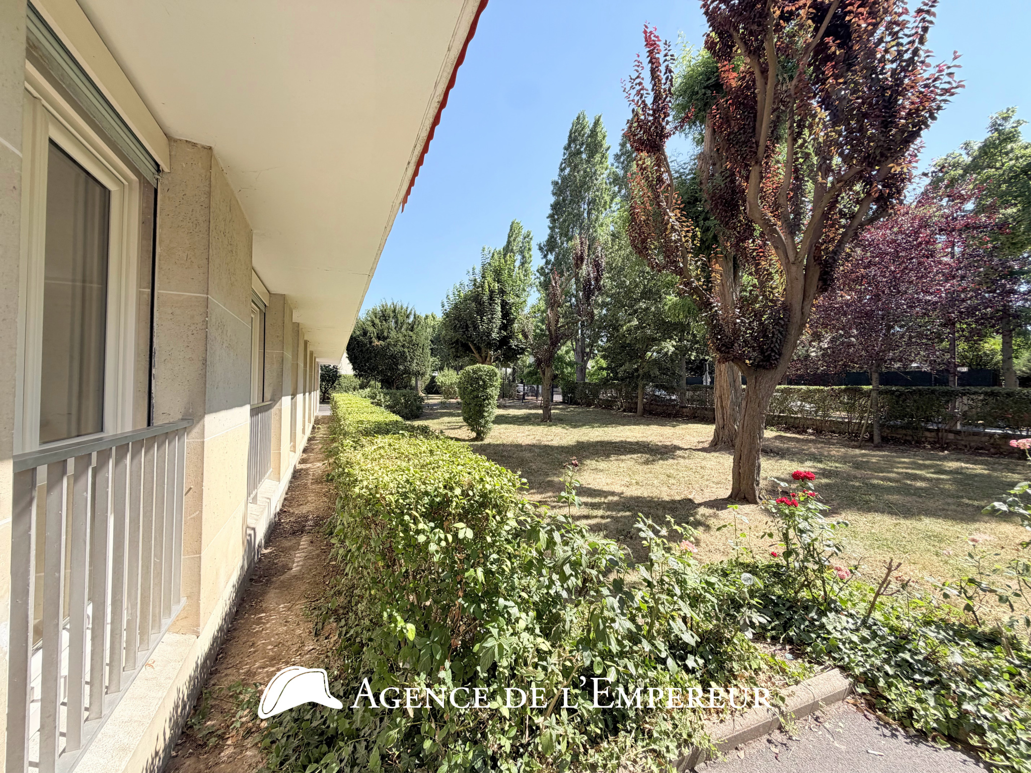 Appartement traversant 5 pièces - Rueil Buzenval - 14