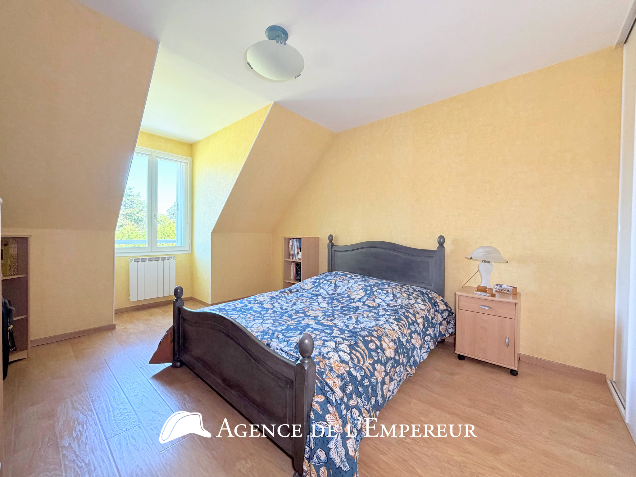 Maison 5 chambres, grand jardin, Saint-Cucufa. - 28