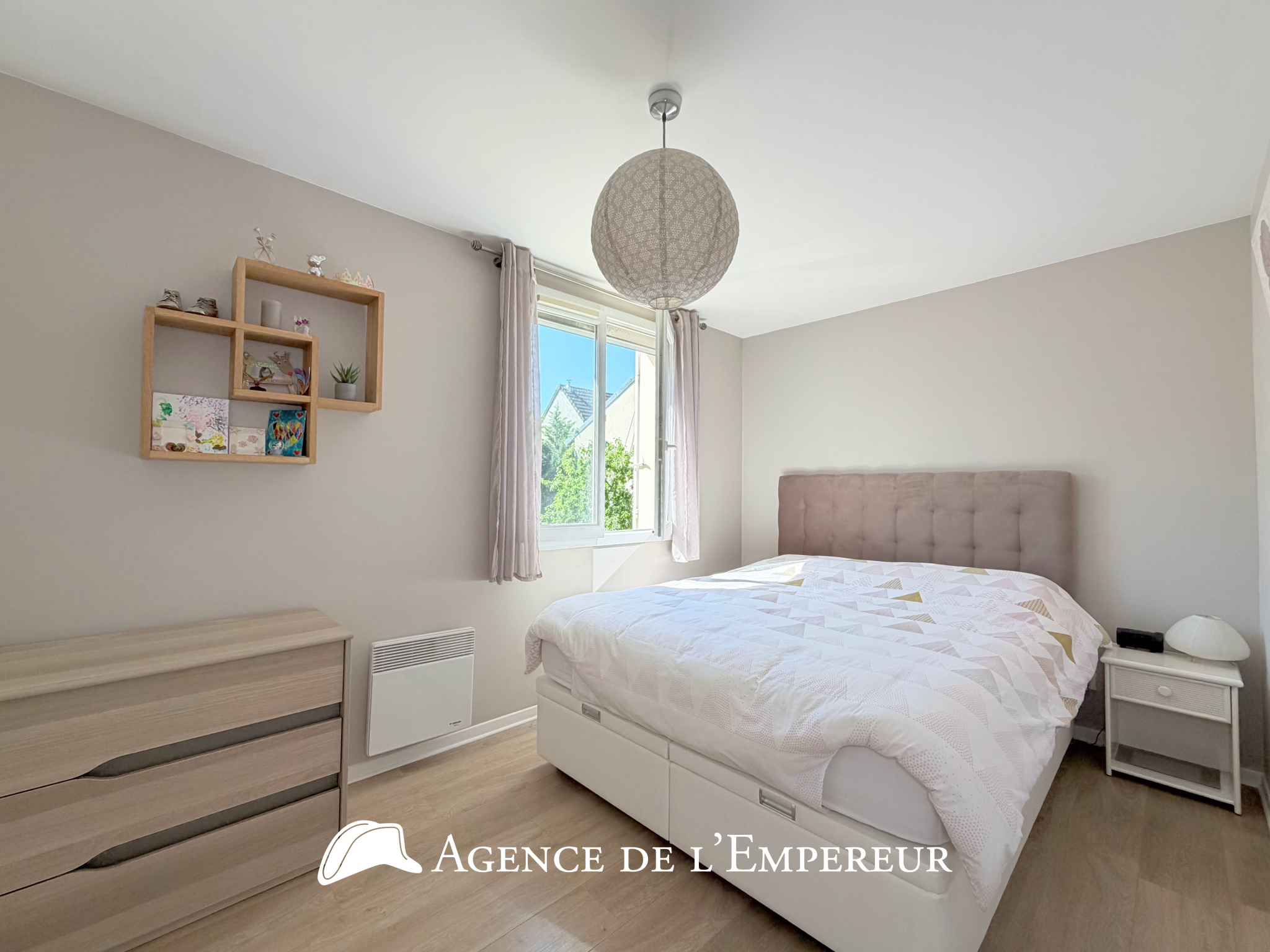 MAISON 4 CHAMBRES NANTERRE, PROCHE RUEIL - 11