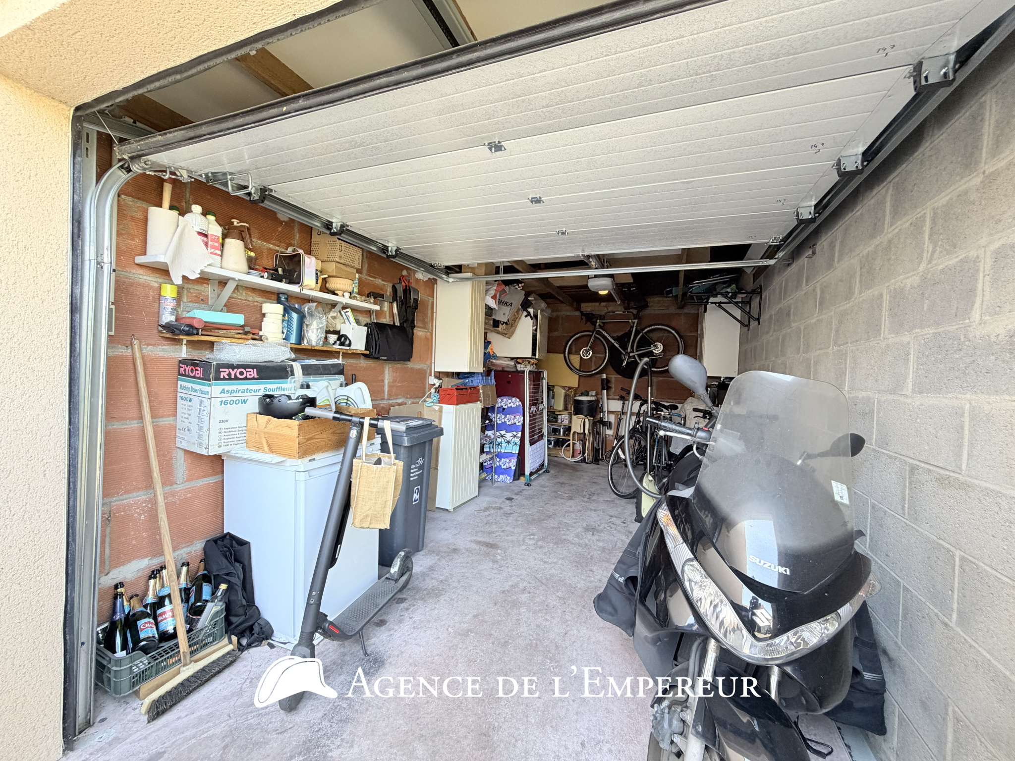 MAISON 4 CHAMBRES NANTERRE, PROCHE RUEIL - 22