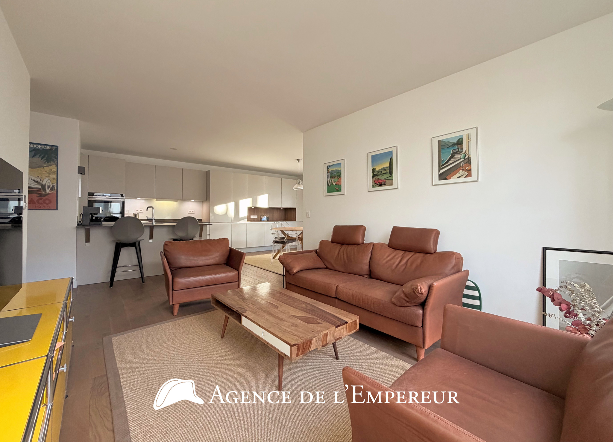 Grand 2 pièces 56 m2 avec terrasse, cave et parking. Résidence Jadis et Demain - 6
