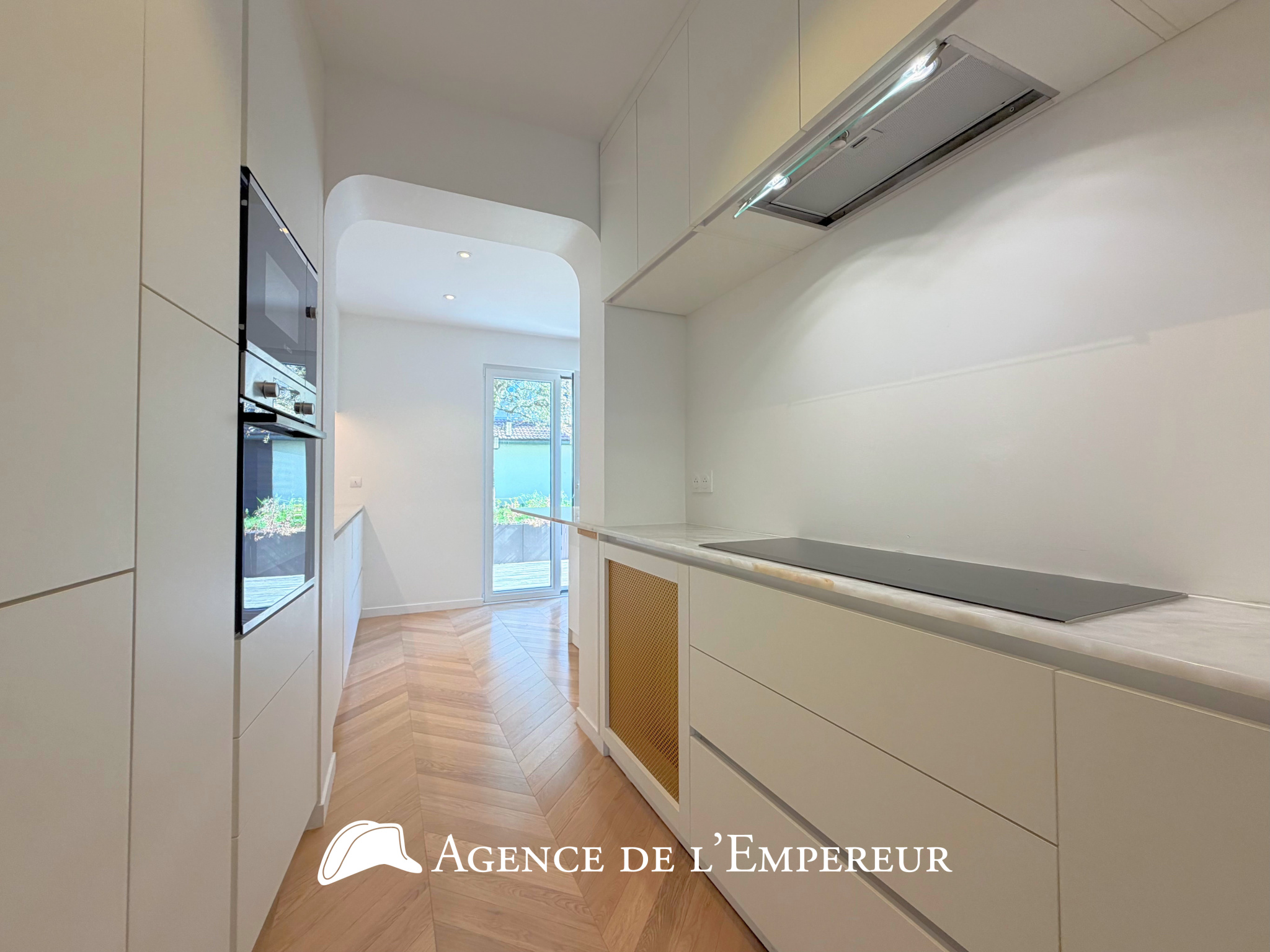 MAGNIFIQUE MAISON - CŒUR DE VILLE - 13