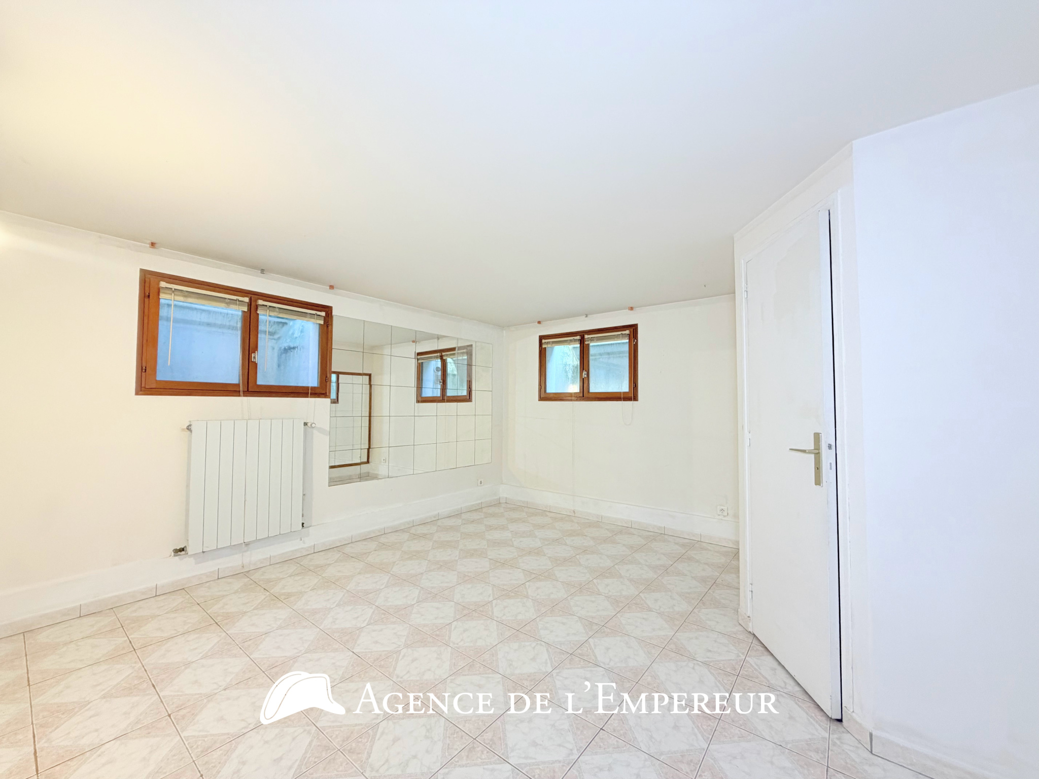 MAISON 7 PIÈCES BUZENVAL - 26