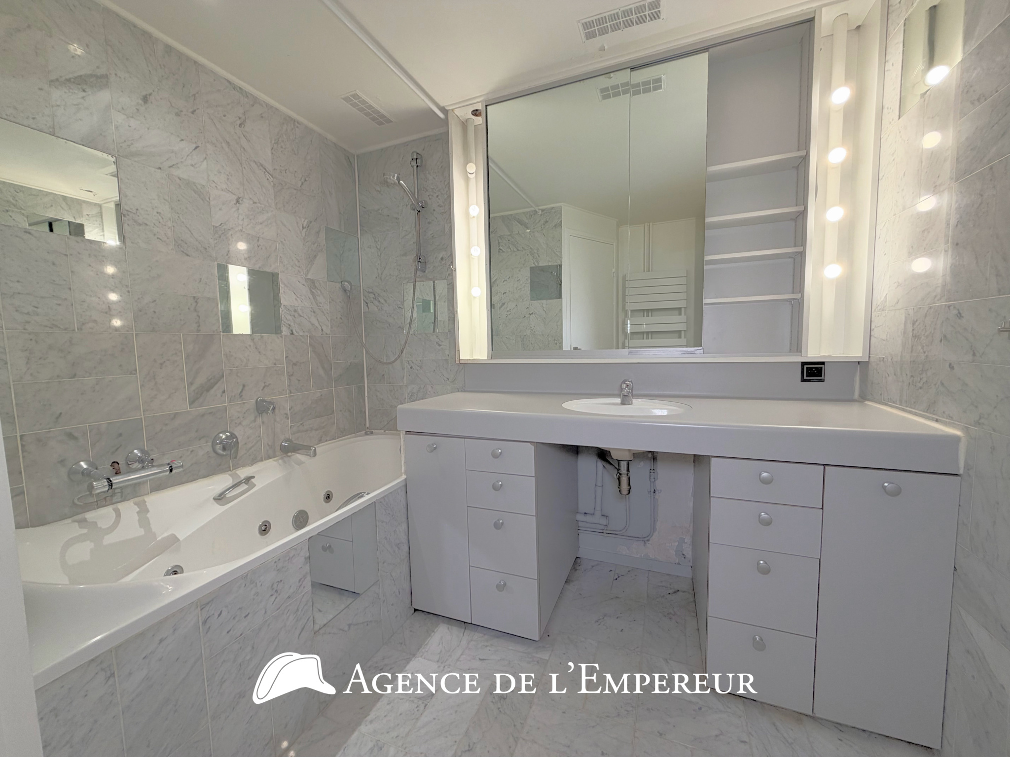 Rez-de-jardin 120 m2 Rueil Richelieu/Châtaigneraie - 17