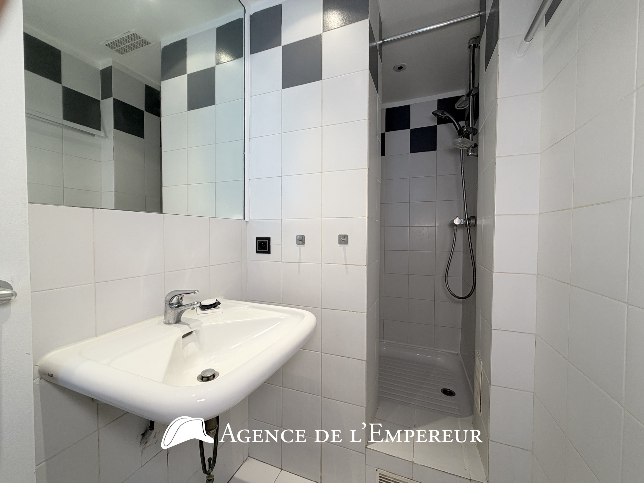 Rez-de-jardin 120 m2 Rueil Richelieu/Châtaigneraie - 23