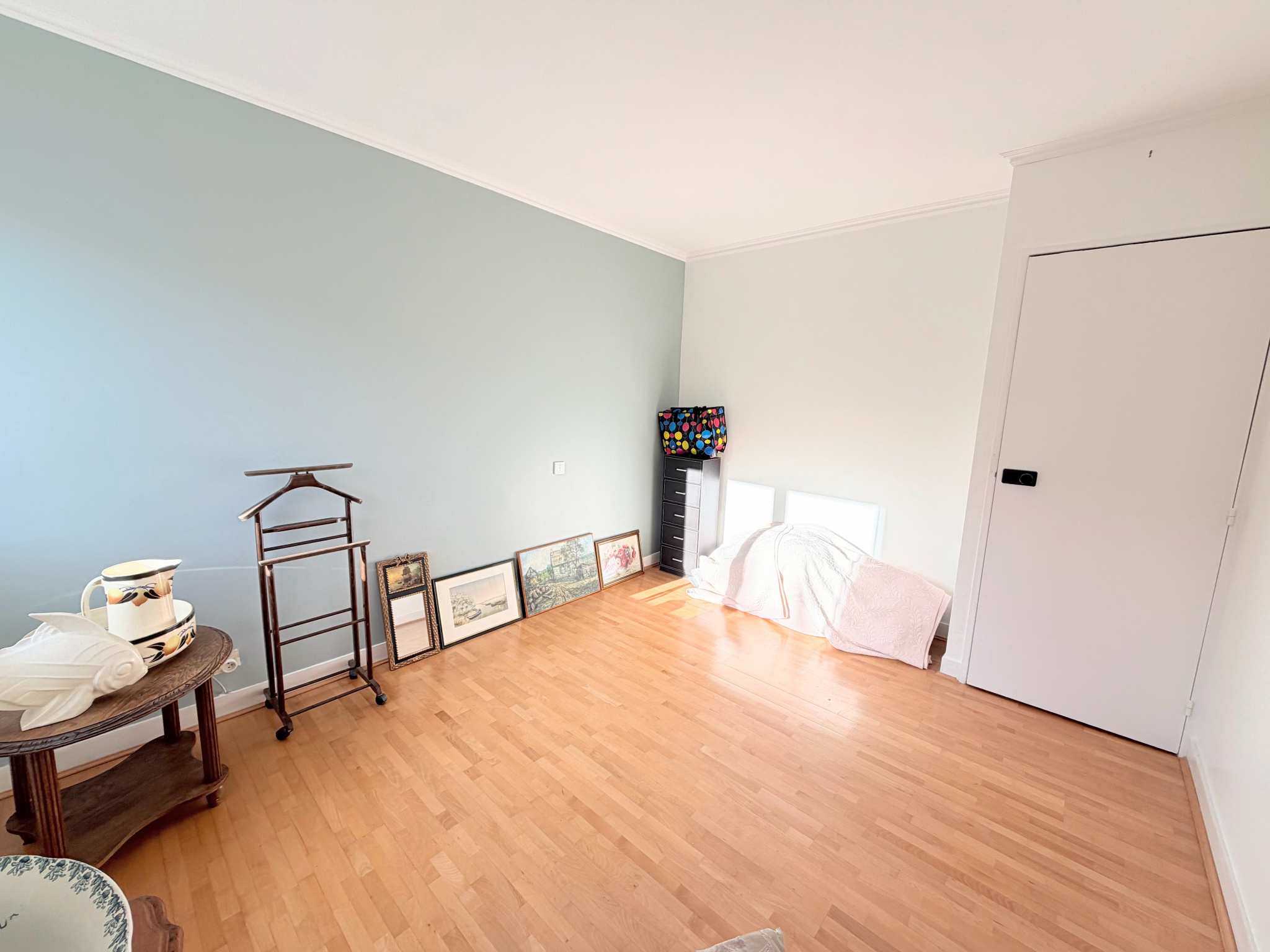 Grand 3 pièces avec terrasse, box et cave, à deux pas du centre-ville - 17