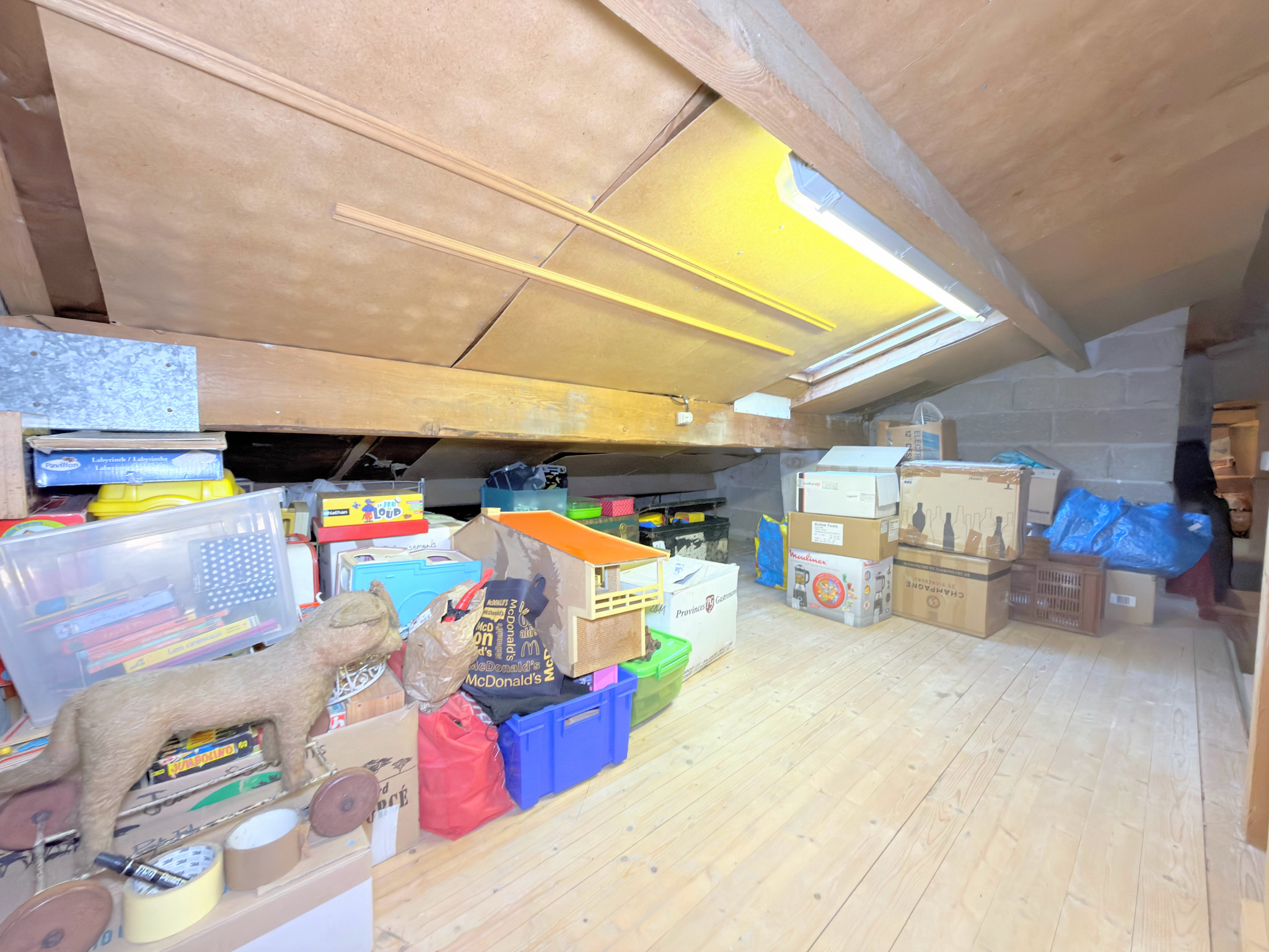 MAISON 4 CHAMBRES AU CALME À PROXIMITÉ DE LA PLACE BESCHE - 19