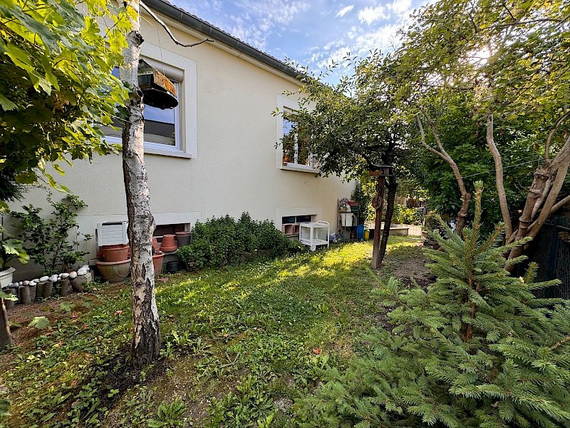MAISON 4 CHAMBRES AU CALME À PROXIMITÉ DE LA PLACE BESCHE