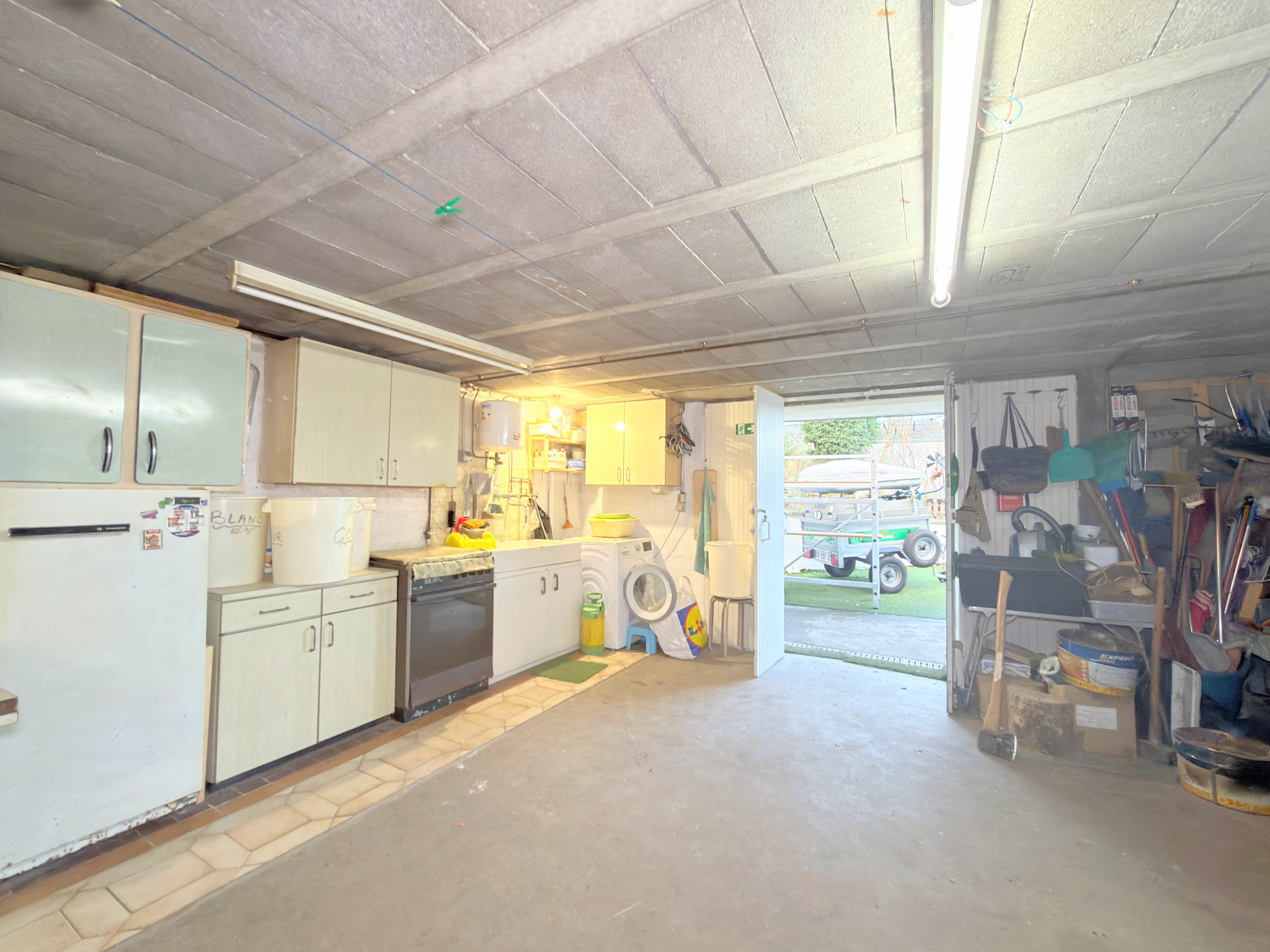MAISON 4 CHAMBRES AU CALME À PROXIMITÉ DE LA PLACE BESCHE - 22