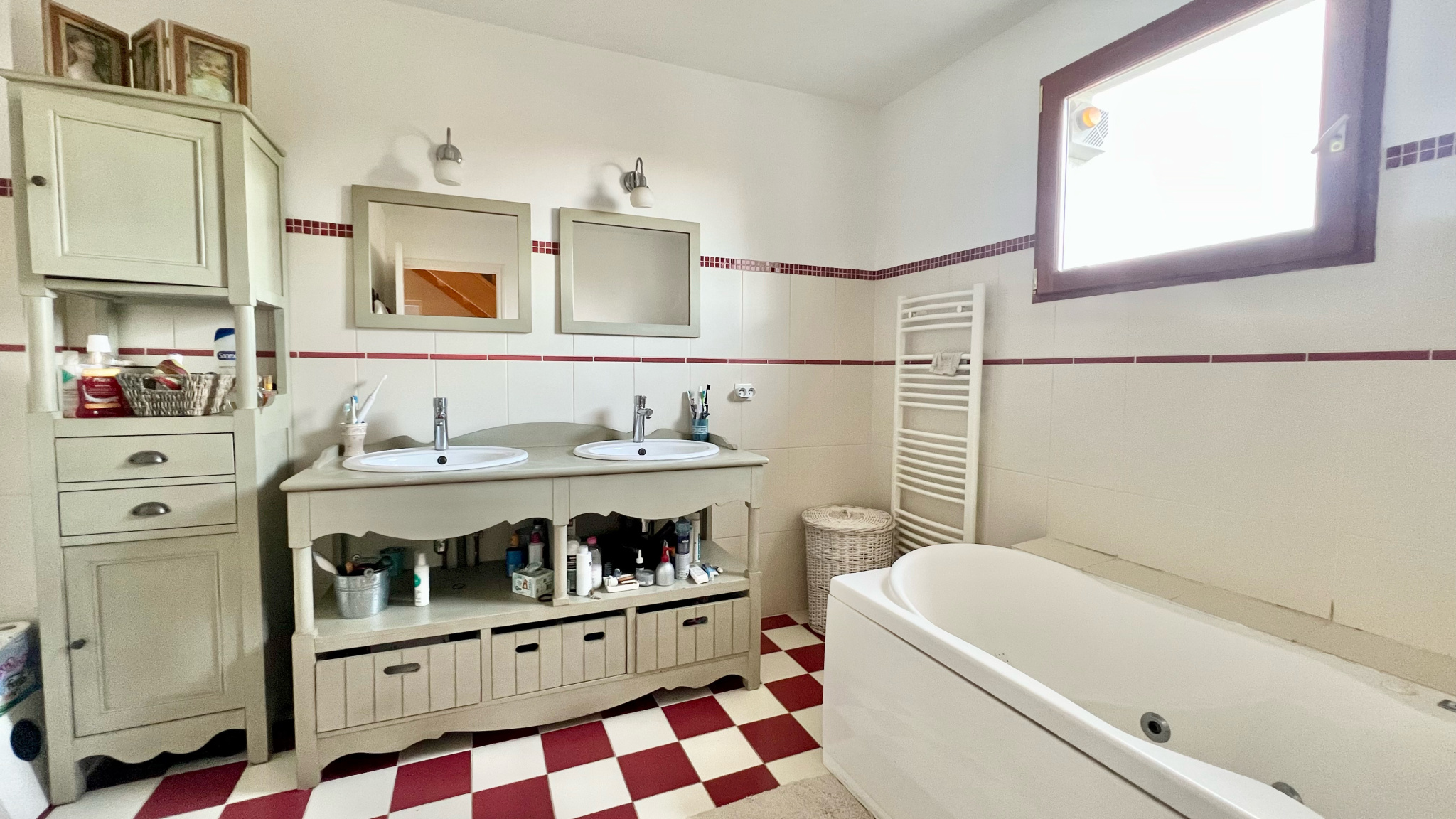 Maison familiale 145 m2 - Quartier Buzenval - 18