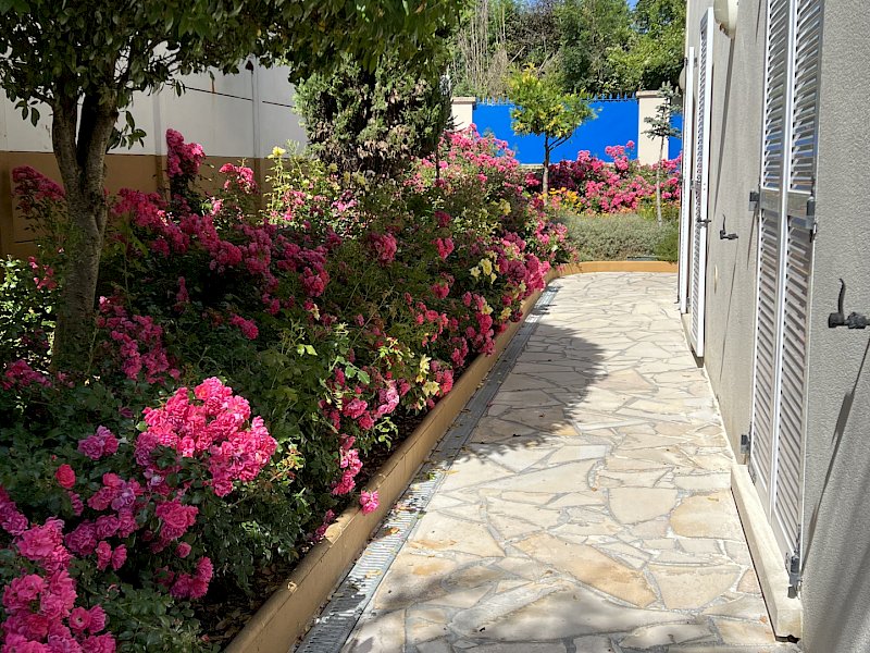 Maison Buzenval   DPE C, 4 chambres, jardin, garage et sous-sol