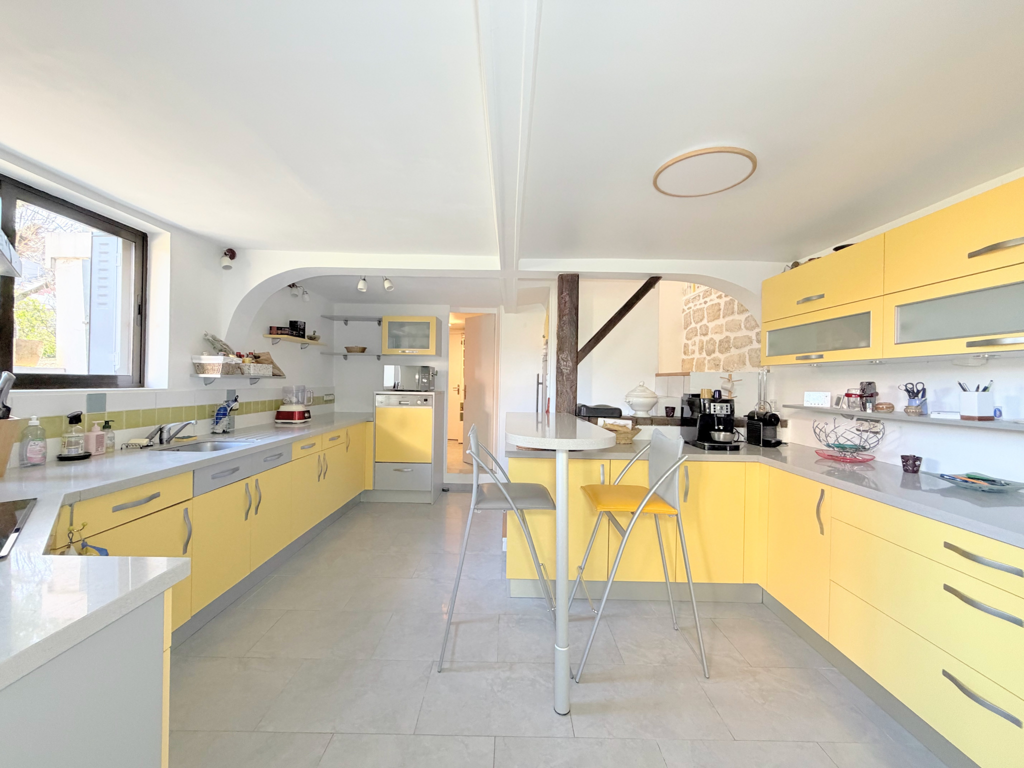 MAISON ENTRE CENTRE-VILLE ET RER A - PARCELLE DE 602 m2 - 9
