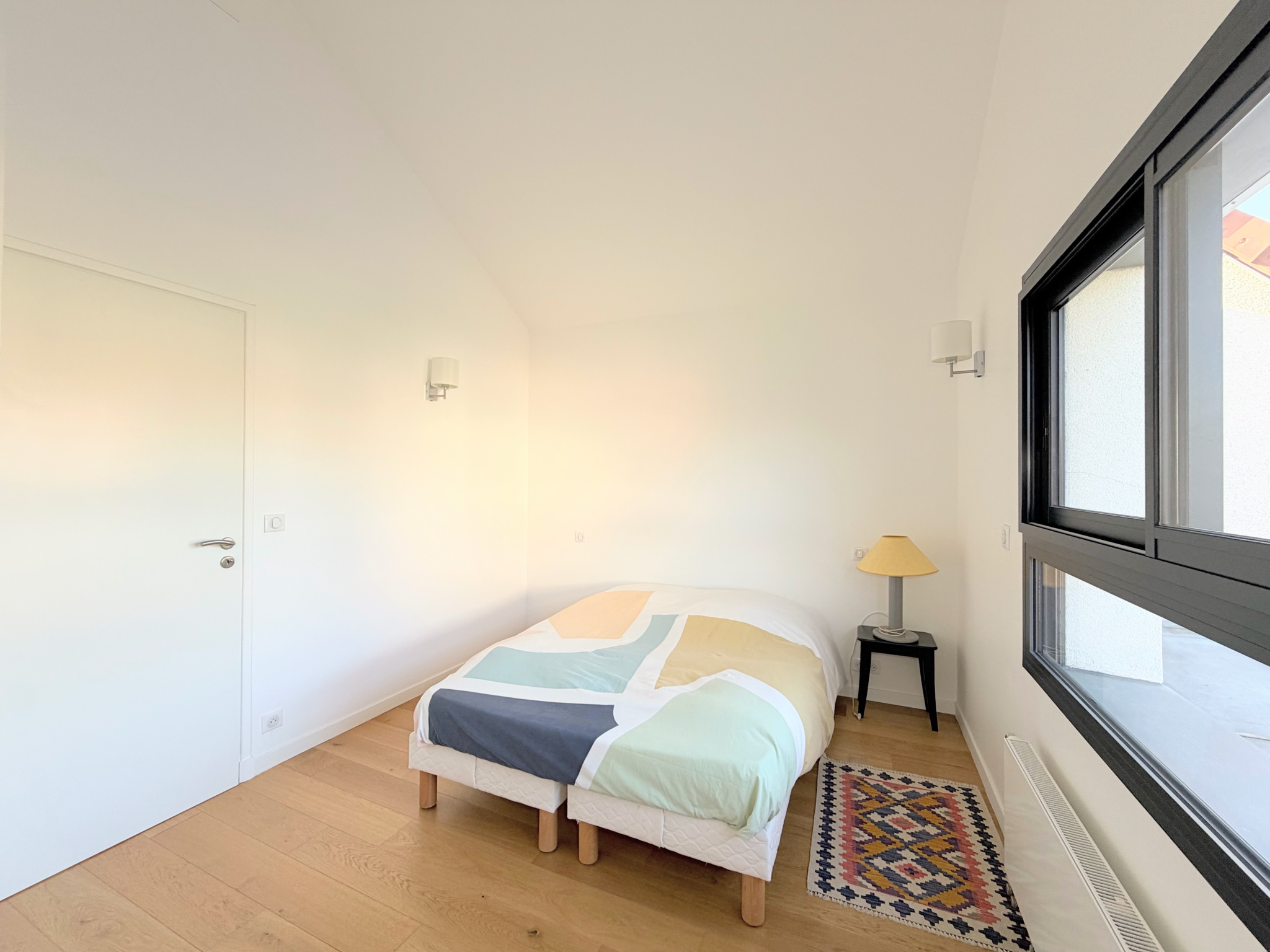 MAISON ENTRE CENTRE-VILLE ET RER A - PARCELLE DE 602 m2 - 20