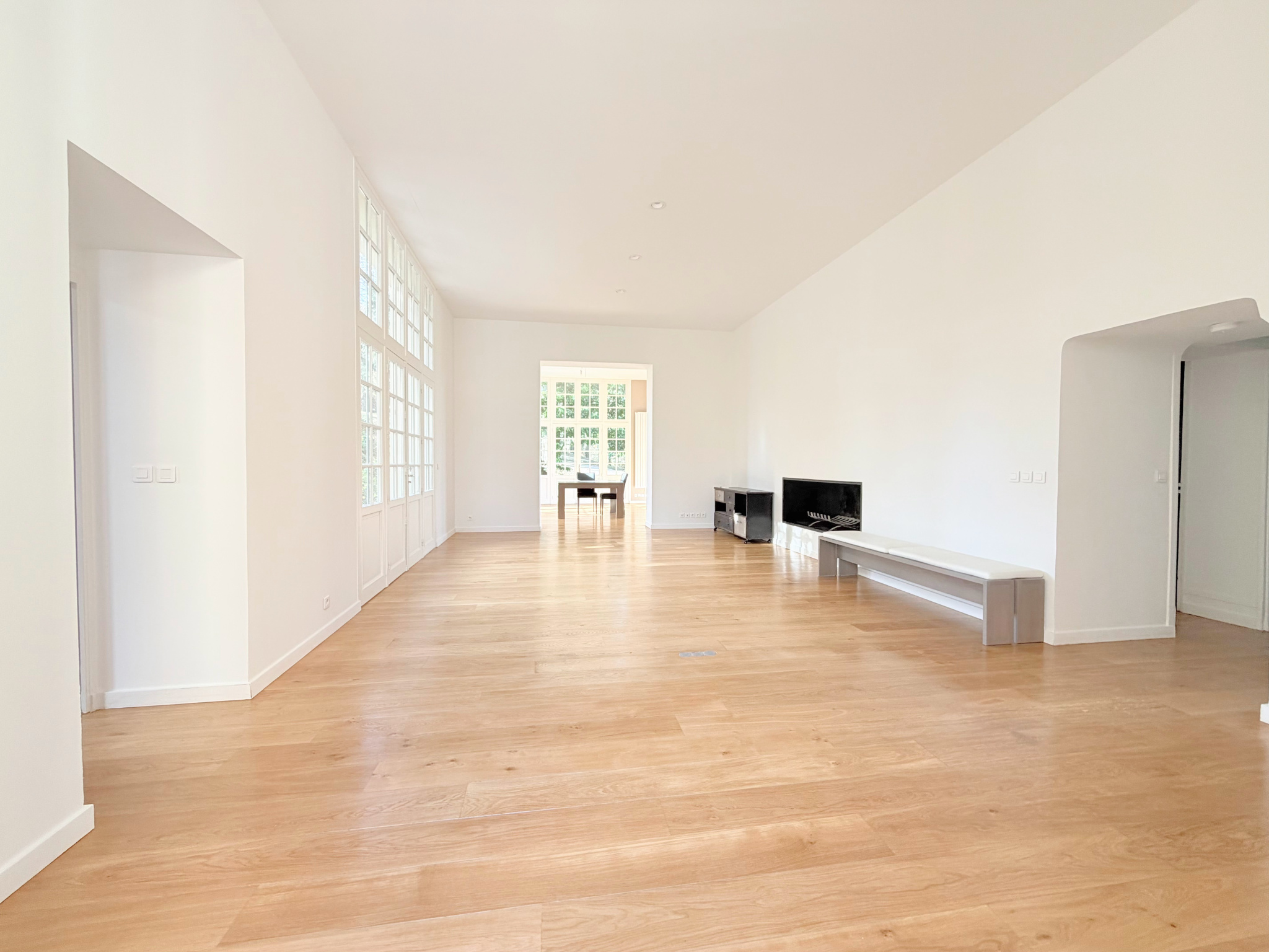 Demeure de 412 m2 habitables, parcelle de 3 000 m2   Parc de la Malmaison - 5