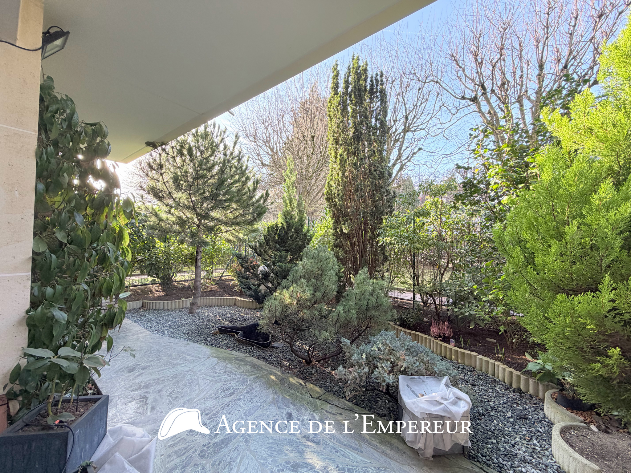 4 pièces traversant, jardin 26 m2 , DPE C, cave et parking - 3