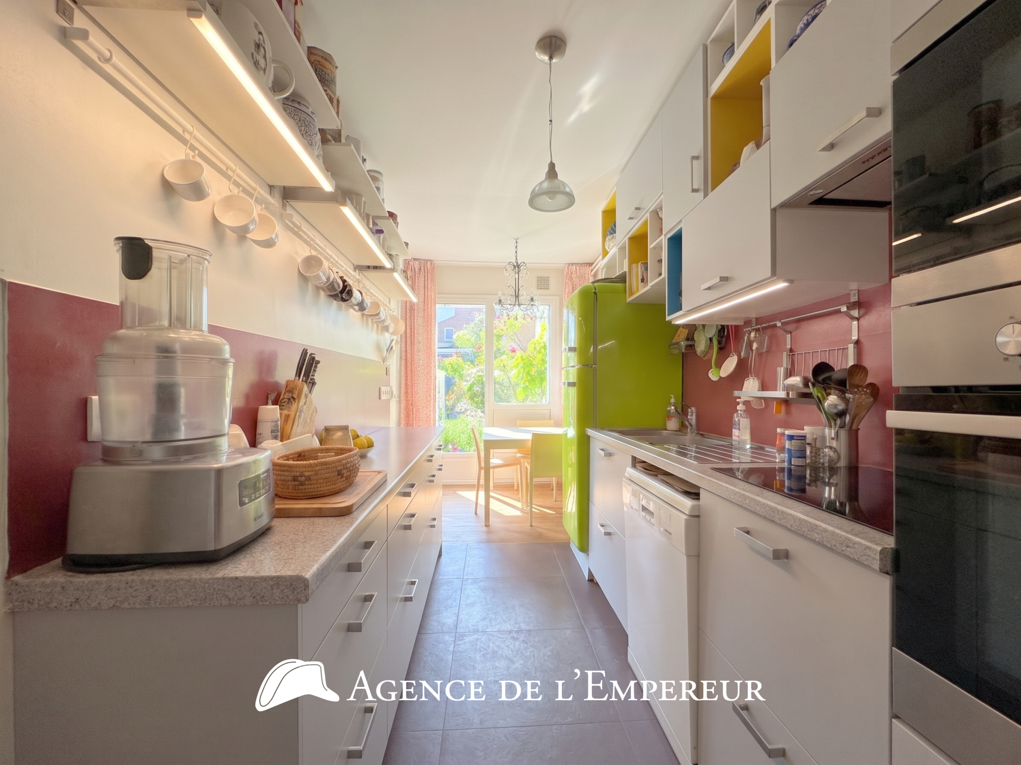 Appartement 5 P - 3 CH (possible 4) - 112 m2 Carrez - Jardin et terrasse - Résidence ' Les Terrasses de Rueil - 11