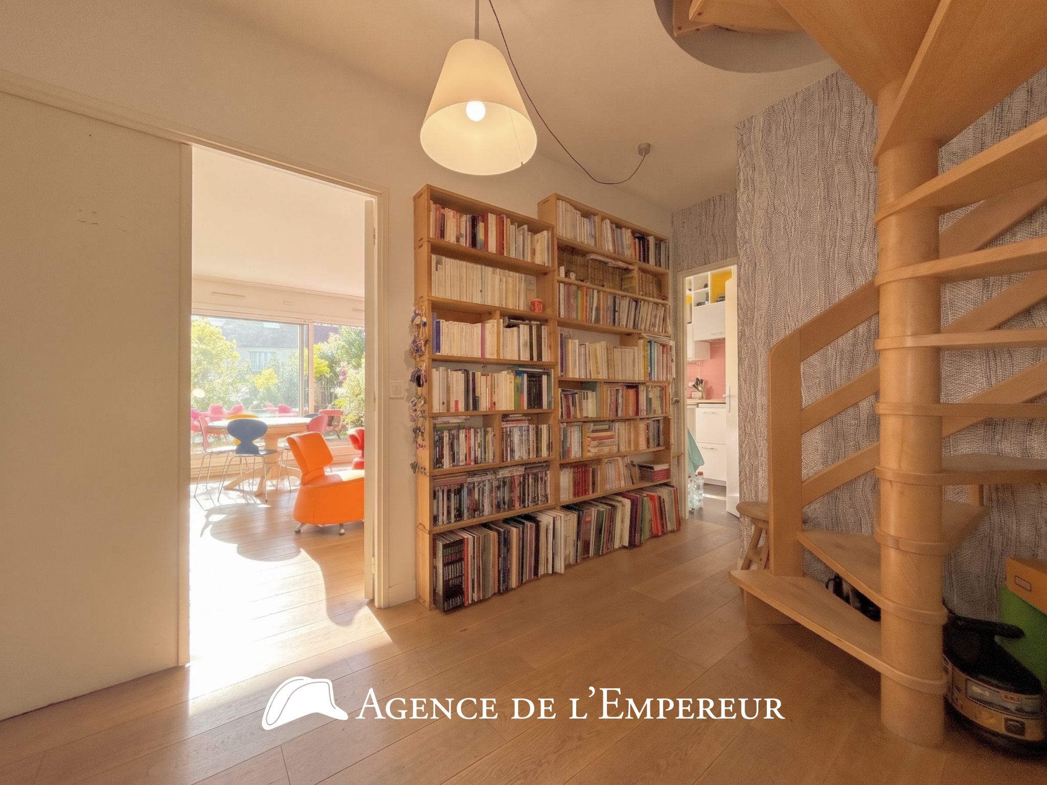 Appartement 5 P - 3 CH (possible 4) - 112 m2 Carrez - Jardin et terrasse - Résidence ' Les Terrasses de Rueil - 23