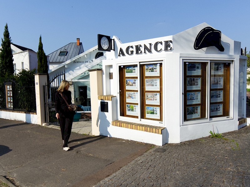 Intérieur des bureaux de l'agence - Vue 1