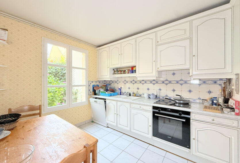 Maison 160 m2 avec jardin Sud/Ouest dans le domaine recherché de l’Impératrice, Rueil-Malmaison