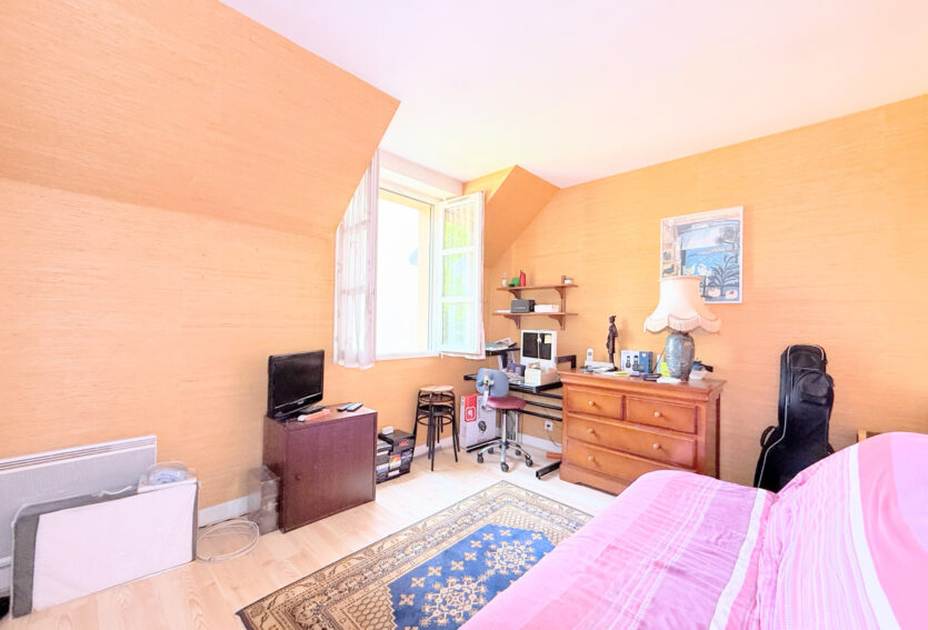 Maison 160 m2 avec jardin Sud/Ouest dans le domaine recherché de l’Impératrice, Rueil-Malmaison