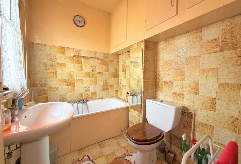 MAISON 8 PIÈCES – PLATEAU RUEIL