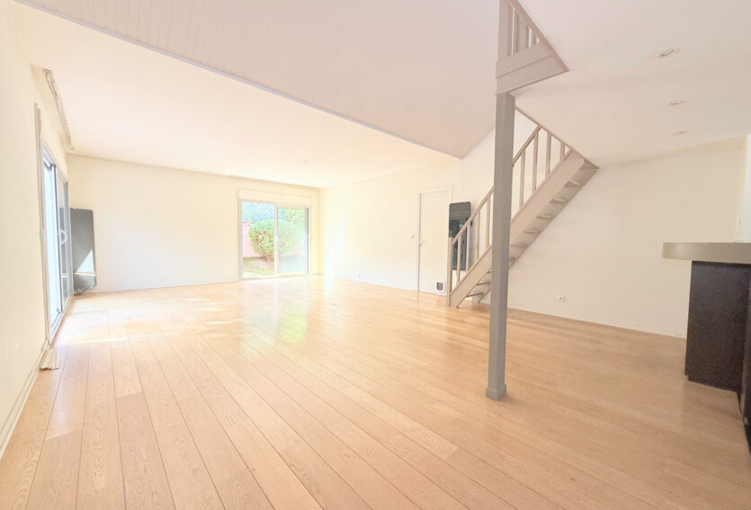 MAISON – 4 CHAMBRES – PROCHE BOIS PRÉAU