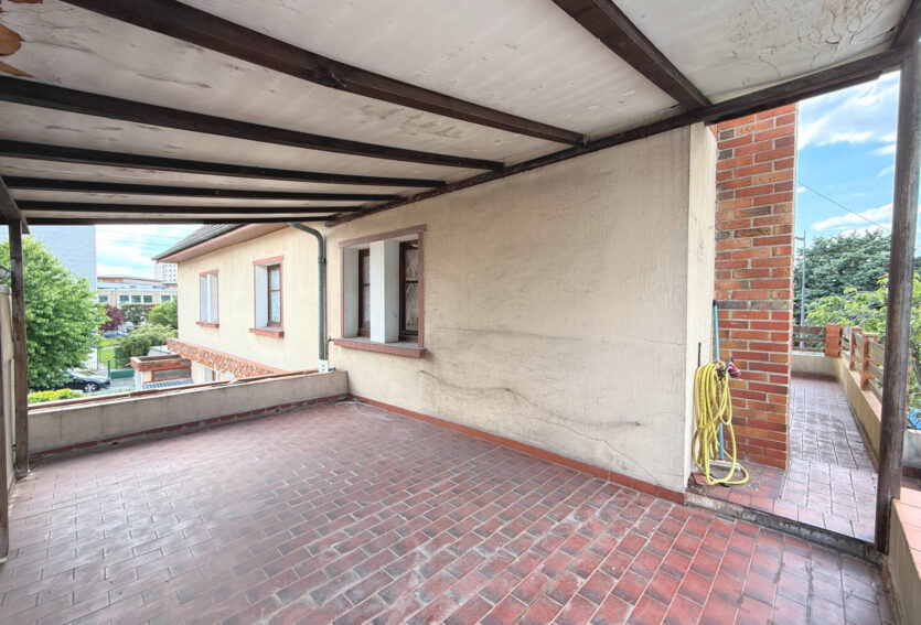 MAISON 8 PIÈCES – PLATEAU RUEIL