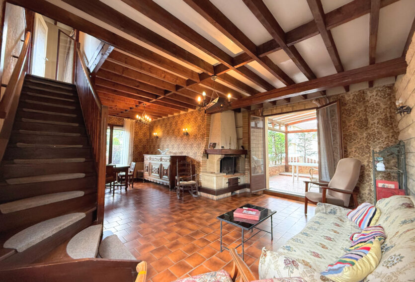 MAISON 8 PIÈCES – PLATEAU RUEIL