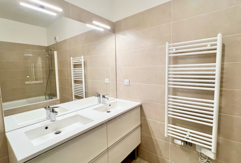 Appartement de 106 m2 avec jardin/terrasse de 140 m2 – ARSENAL