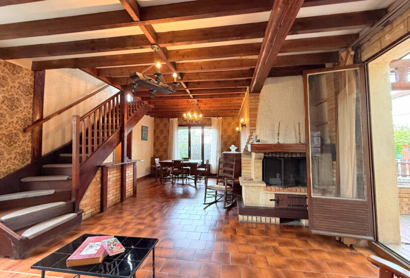 MAISON 8 PIÈCES – PLATEAU RUEIL