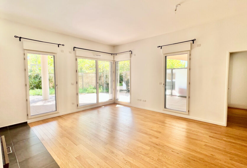 Appartement de 106 m2 avec jardin/terrasse de 140 m2 – ARSENAL