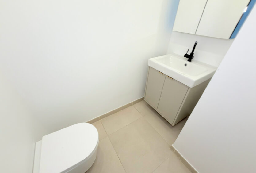 Maison familiale 5 chambres – jardin – 3 box – Rueil Malmaison