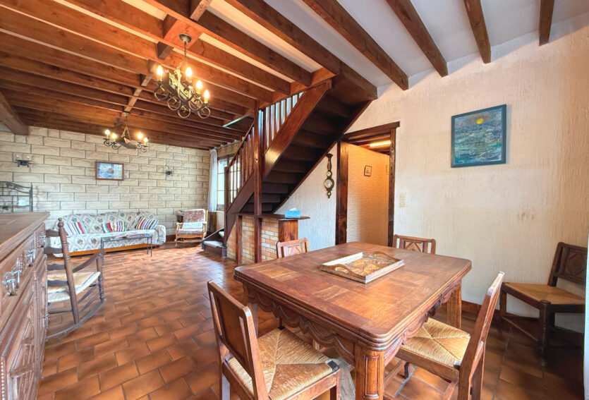 MAISON 8 PIÈCES – PLATEAU RUEIL