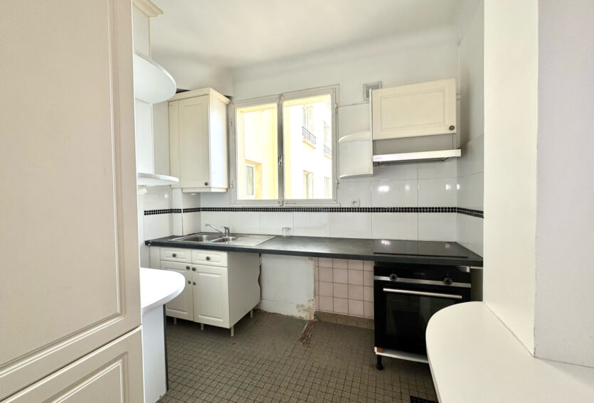 Appartement lumineux de 4 pièces   Hyper-centre de Rueil-Malmaison