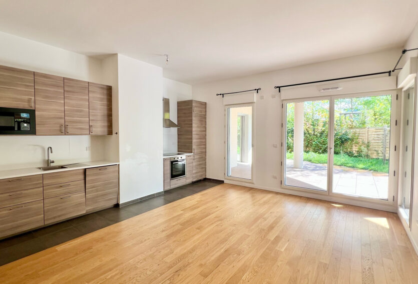 Appartement de 106 m2 avec jardin/terrasse de 140 m2 – ARSENAL