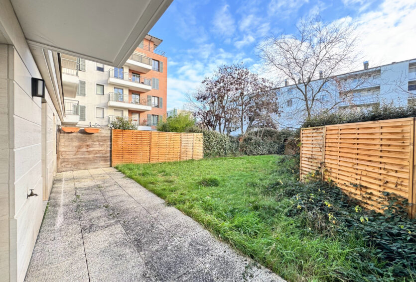 Appartement 3 pièces avec grand jardin 70,25 m2 Plaine-Gare