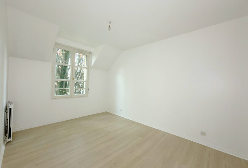 MAISON FAMILIALE AU CALME RUEIL-MALMAISON