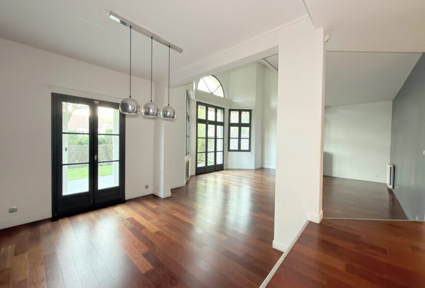 MAISON FAMILIALE AU CALME RUEIL-MALMAISON