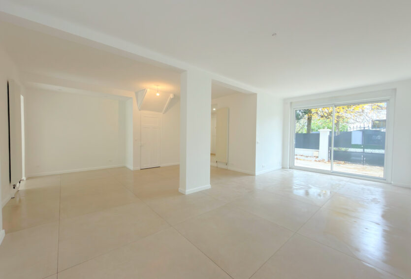 Maison familiale 5 chambres – jardin – garages – Rueil Malmaison