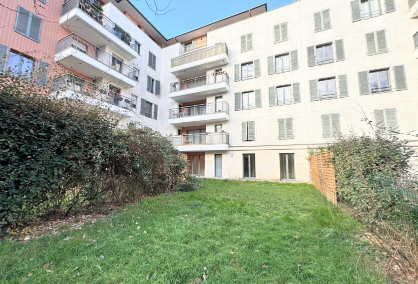 Appartement 3 pièces avec grand jardin 70,25 m2 Plaine-Gare