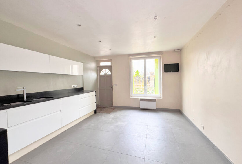 MAISON DE VILLE 2 CHAMBRES CŒUR DE VILLE