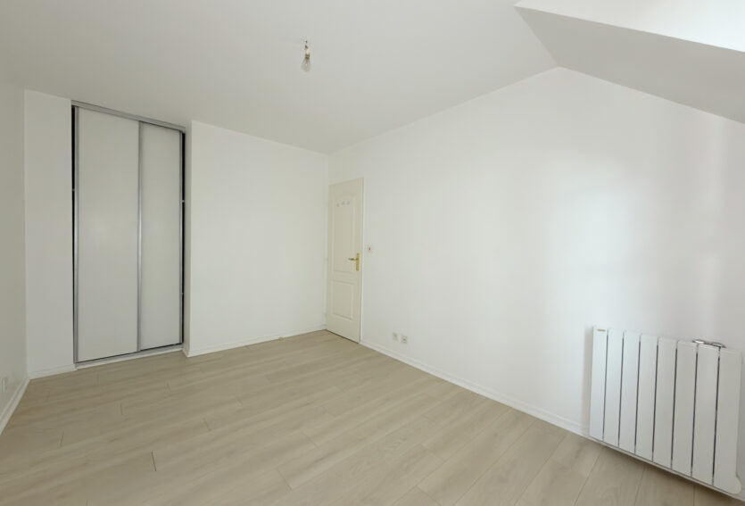 MAISON FAMILIALE AU CALME RUEIL-MALMAISON