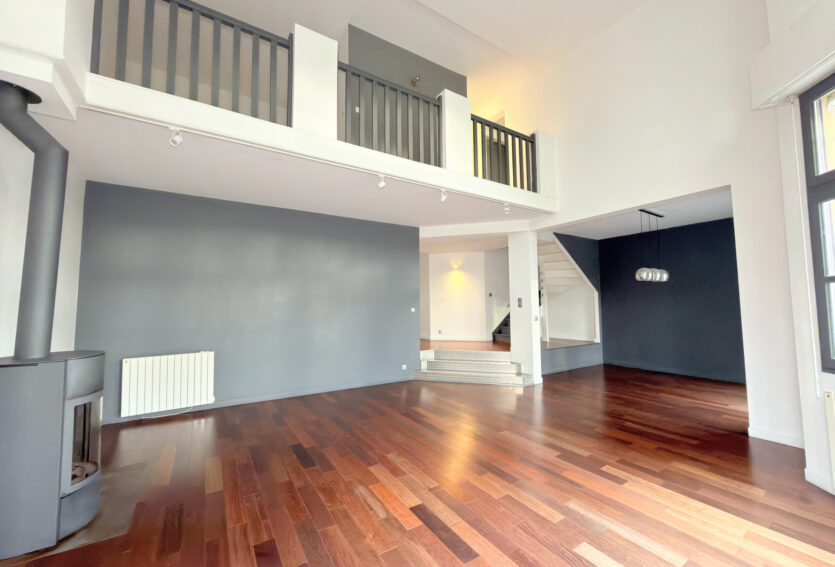 MAISON FAMILIALE AU CALME RUEIL-MALMAISON